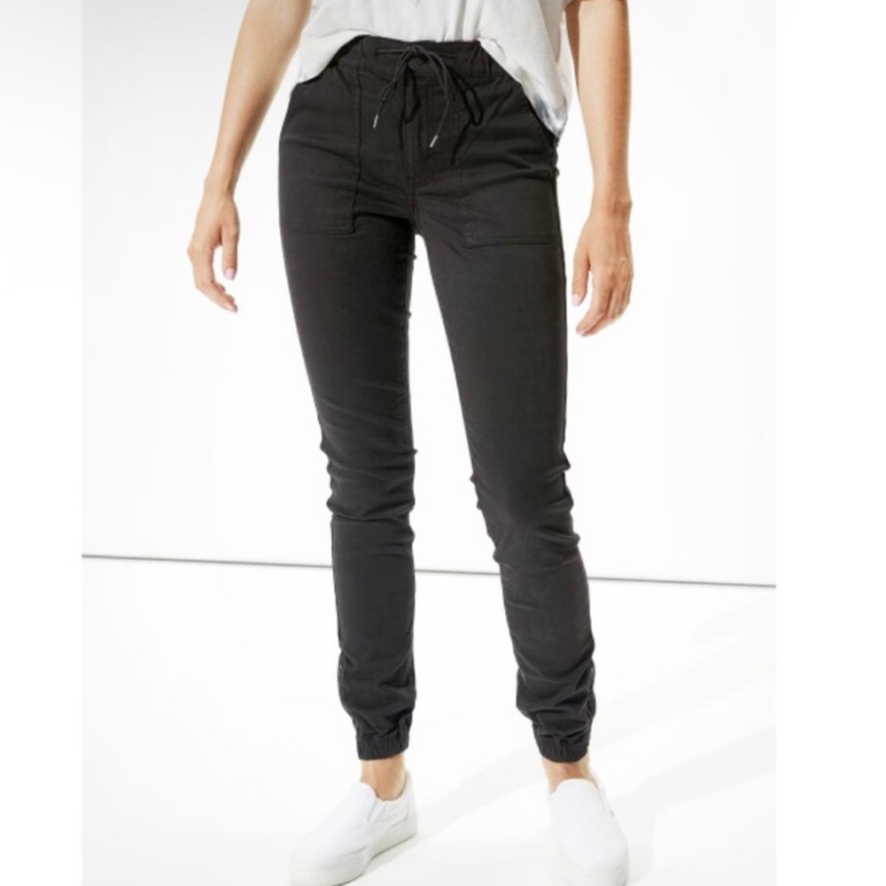 Women’s American Eagle Black Jogger Pants with Drawstring Waist